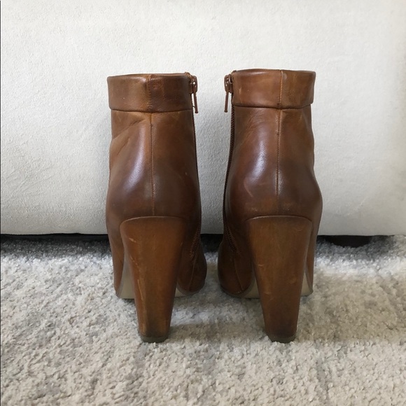 Steve Madden Booties - Picture 3 of 4